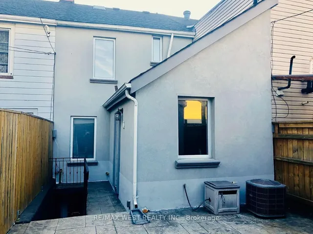 Additional image 25 of 18 Brock Ave