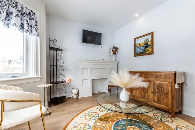 Additional image 10 of 46 Kenmore Rd