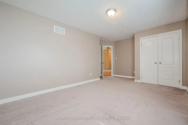 Additional image 28 of 76 Moorland Cres