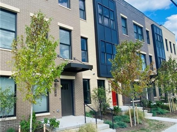 11218 N Park Pl #32, Cleveland, OH 44104
