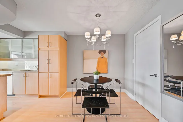 Additional image 6 of 550 Queens Quay West Quay Unit 326