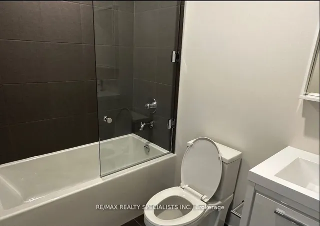 Additional image 13 of 212 King William St Unit 1016