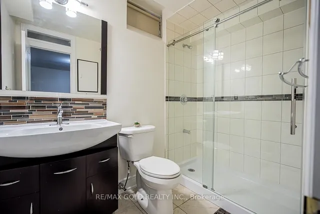 Additional image 44 of 17 Yellow Pine Rd