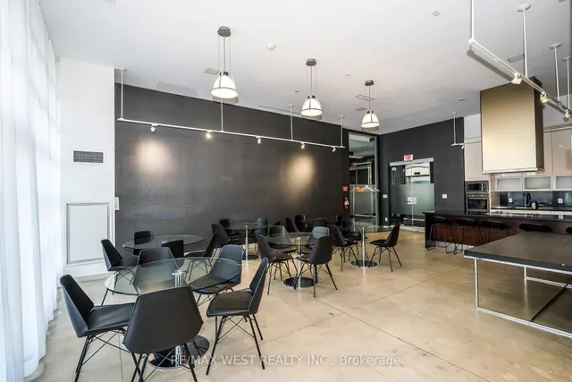 Additional image 45 of 380 Macpherson Ave Unit 333