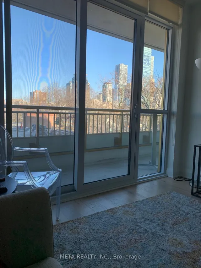 Additional image 4 of 151 Avenue Rd Unit 507