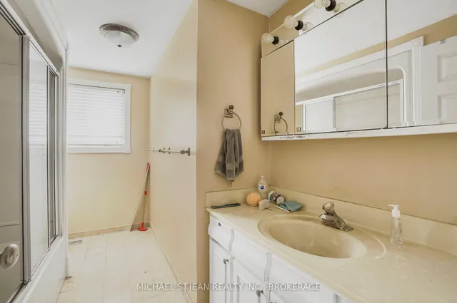 Additional image 26 of 82 Stoney Brook Dr