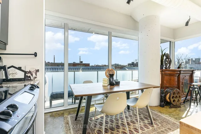 Additional image 9 of 201 Carlaw Ave Unit 412