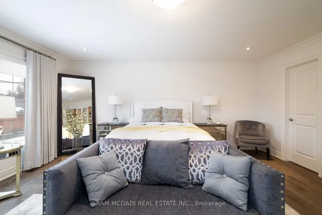 Additional image 24 of 317 La Rose Ave