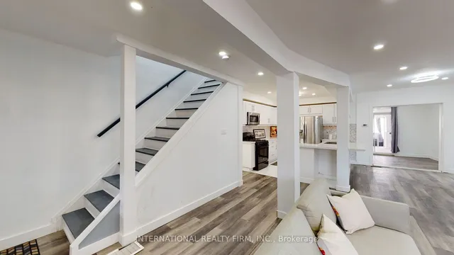 Additional image 18 of 29 Depew St