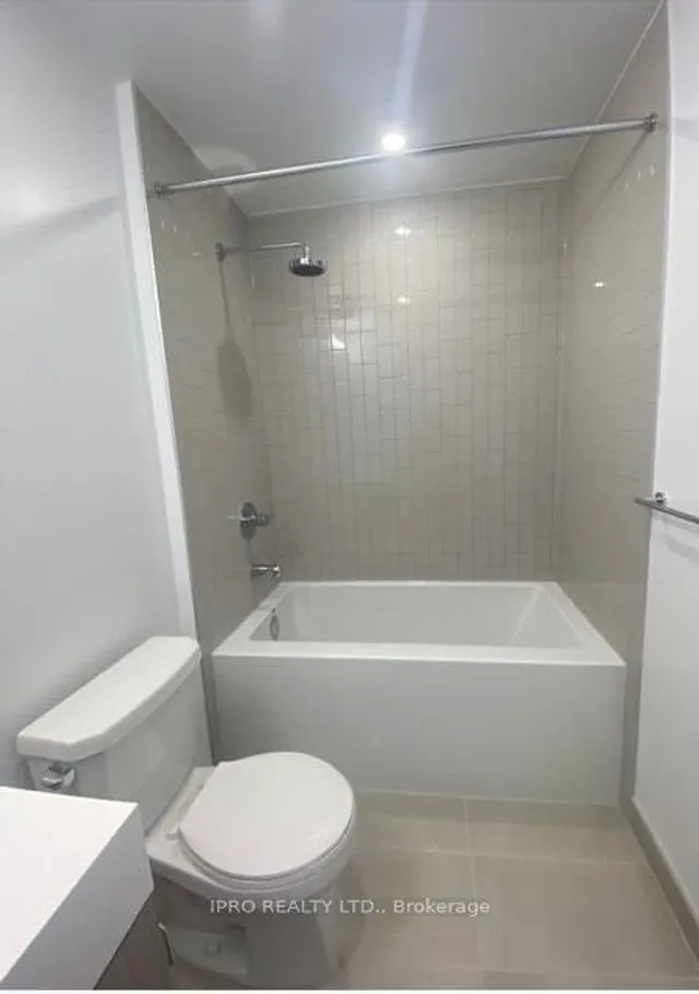 Additional image 12 of 130 River St Unit 1508