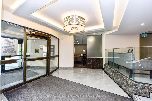 Additional image 14 of 716 The West Mall N/A Unit 2005