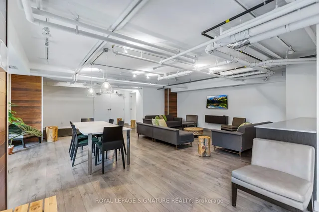 Additional image 26 of 32 Camden St Unit 206