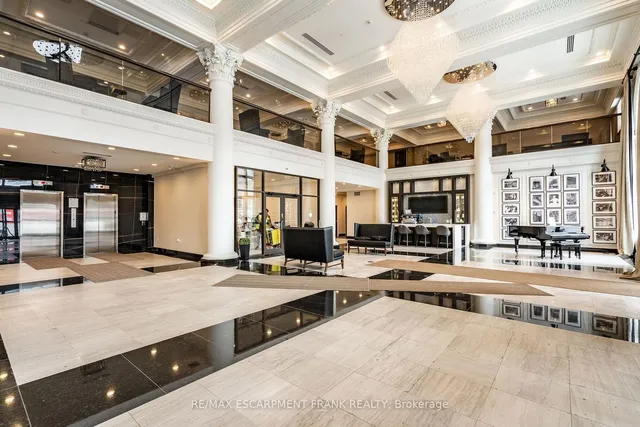 Additional image 13 of 112 King St Unit 1012