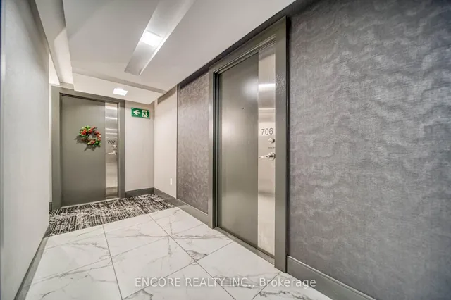 Additional image 36 of 25 Capreol Crt Unit 706