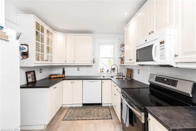 Additional image 13 of 18 Cliff Ave