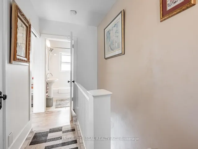 Additional image 18 of 31 Petman Ave