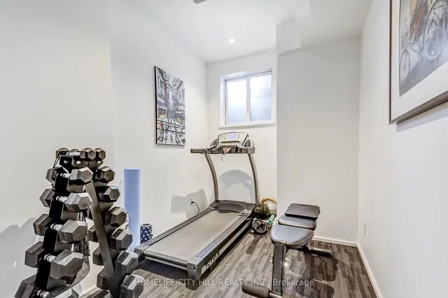 Additional image 18 of 249 Claremont St. St