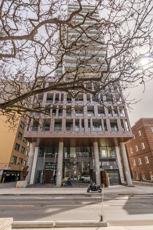 Additional image 2 of 81 Wellesley St Unit 1405