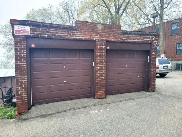 Additional image 14 of 2707 Lake Shore Blvd