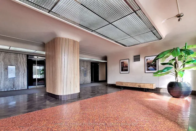 Additional image 6 of 1 Massey Sq Unit PH19