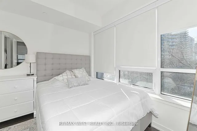 Additional image 9 of 2212 Lake Shore Blvd Unit 506