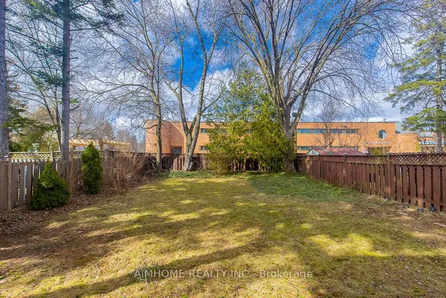 Additional image 26 of 326 Mckee Ave