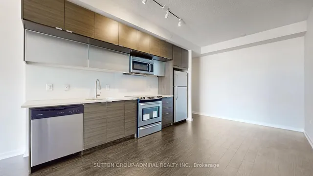 Additional image 4 of 62 Forest Manor Rd Unit 701