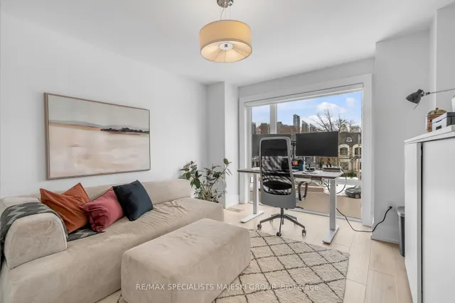 Additional image 30 of 212b Queens Ave