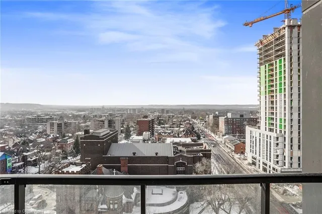 Additional image 27 of 15 Queen St Unit 1204