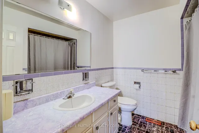 Additional image 20 of 303 Pellatt Ave