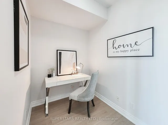 Additional image 11 of 150 east liberty St Unit 1301