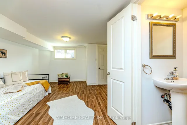 Additional image 36 of 216a finch Ave