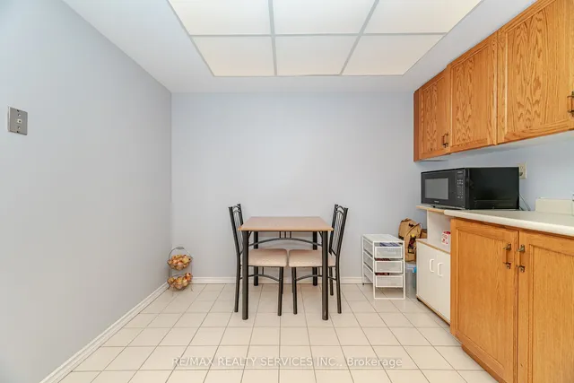 Additional image 13 of 330 Mill St Unit 402