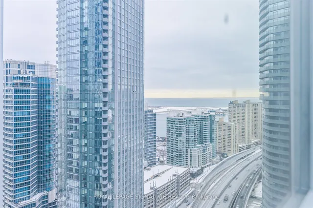 Additional image 20 of 55 Bremner Blvd Unit 3007