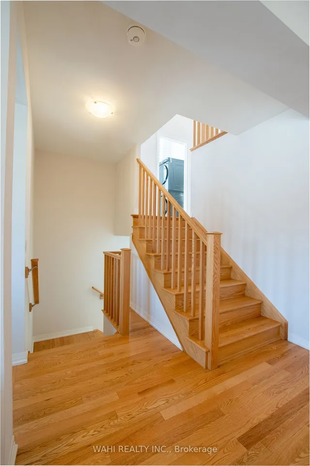 Additional image 17 of 39 Yale Dr