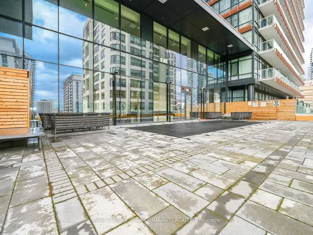 Additional image 34 of 501 Yonge St Unit 1309