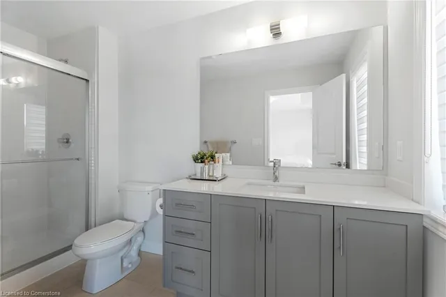 Additional image 32 of 127 Starfire Cres
