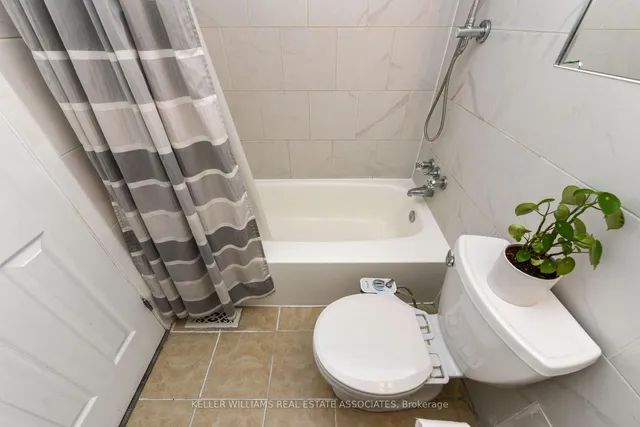 Additional image 17 of 49 Eden Park Dr