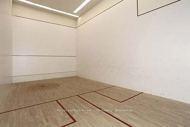 Additional image 12 of 4450 TUCANA Crt Unit 802