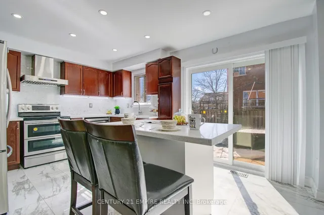 Additional image 11 of 46 Brentcliff Dr