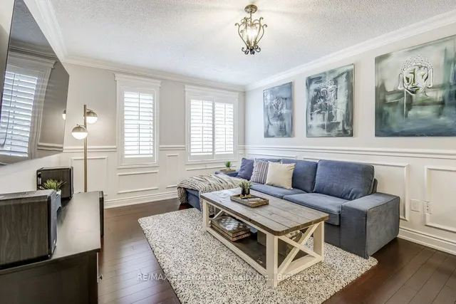 Additional image 21 of 132 Thoroughbred Blvd