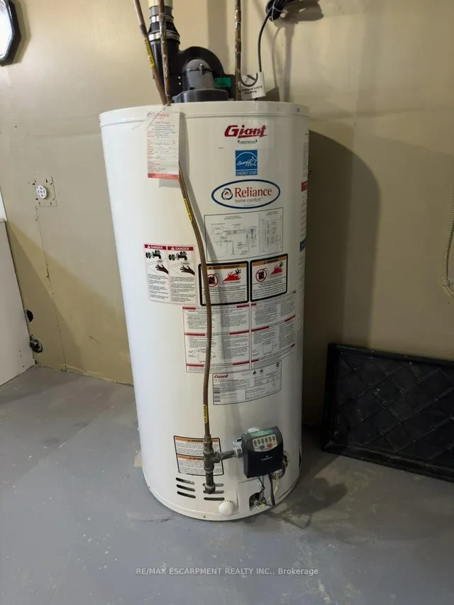 Additional image 38 of 4443 Michael Ave