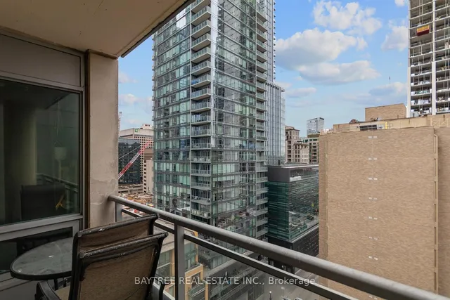 Additional image 26 of 8 Scollard St Unit 1408