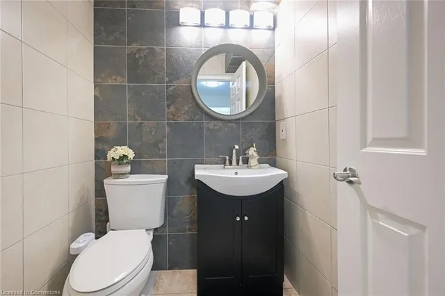 Additional image 18 of 10 Amherst Cir