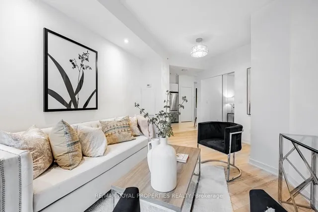 Additional image 11 of 621 Sheppard Ave Unit 303