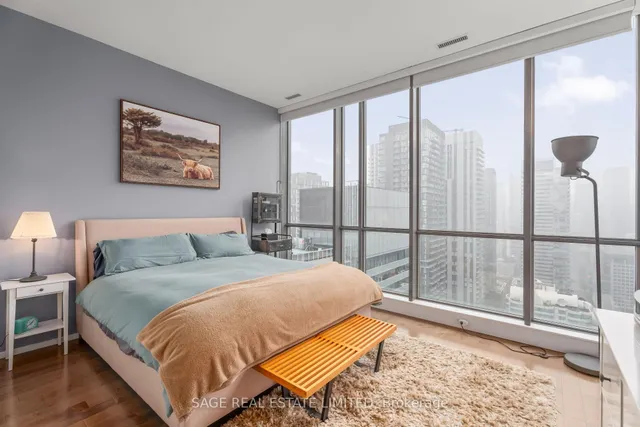 Additional image 14 of 8 Charlotte St Unit 3505