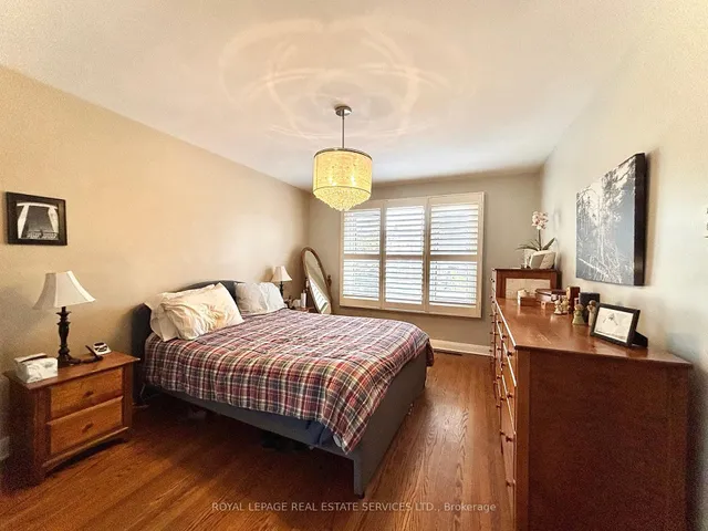 Additional image 5 of 131 York Mills Rd