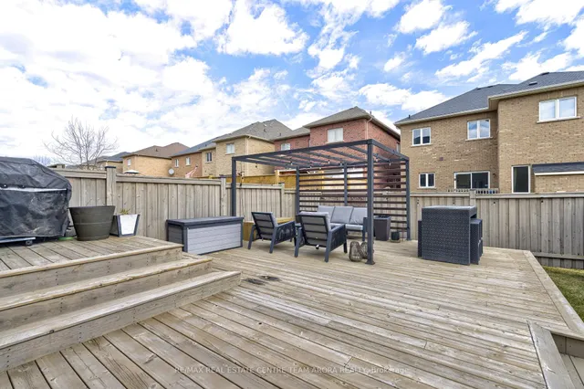 Additional image 37 of 37 Coastline Dr