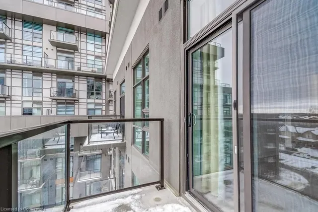 Additional image 8 of 460 Dundas St Unit 513