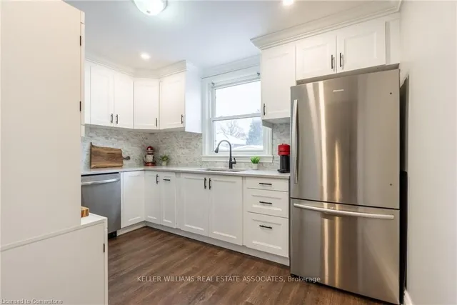 Additional image 9 of 225 East 38th St